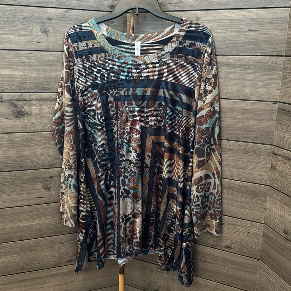 CUBISM Large Multicolor Abstract Print Long Sleeve